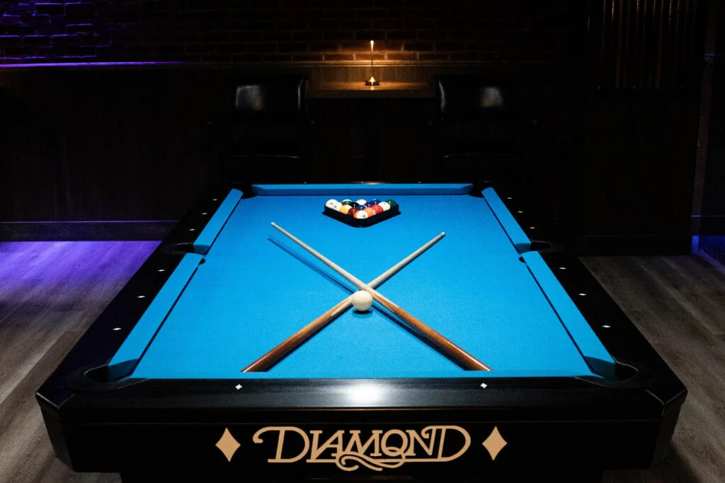 Billiards at SET Lounge, photo 2